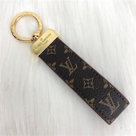 louis vuitton key ring chain|authentic louis vuitton key chains.